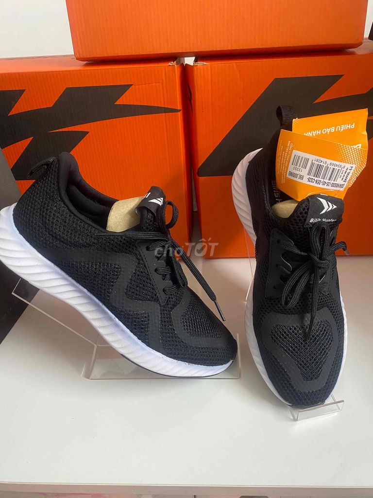 Giày chạy bộ Bitis Đen Size 35. Mua bán Giày dép tại Quận Bình Tân Tp Hồ Chí Minh được đăng bởi Mận Bitis hình 1