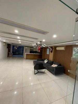 Rent · 5 bd · 126 м² · Quận 7, ул. Đường Hoàng Quốc Việt