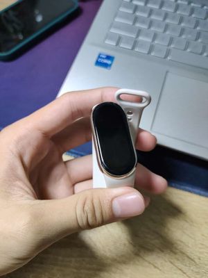 Cần bán Xiaomi Mi Band 8 màu trắng