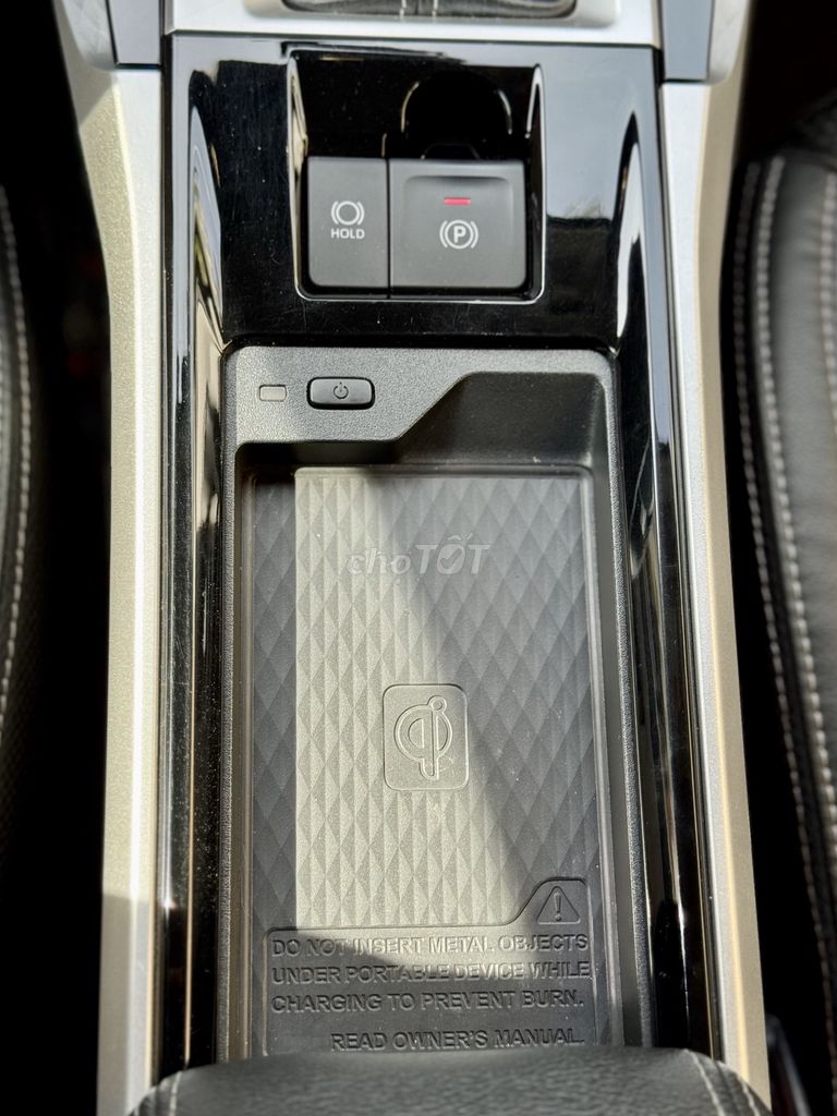 Cần bán Veloz TOP model 2023 màu đỏ nguyên zin. Mua bán Ô tô tại Quận 12 Tp Hồ Chí Minh được đăng bởi Phương 831 hình 12