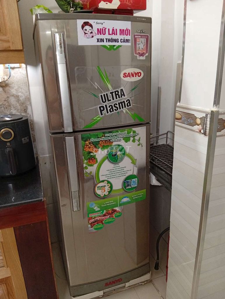 Tủ lạnh Sanyo SR-P21MN Bạc 207L. Mua bán Tủ lạnh tại Thành phố Biên Hòa Đồng Nai được đăng bởi Phạm Xuân Mại hình 1