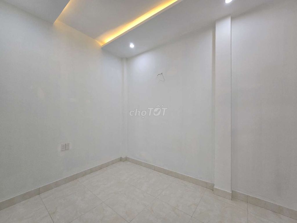 👉👉Bán nhà 2 tầng 2 mặt kiệt oto gần bến xe Đà Nẵng,
Dt55m2Giá 3ty150. Mua bán nhà ở tại Quận Cẩm Lệ Đà Nẵng được đăng bởi Huỳnh Nga hình 5