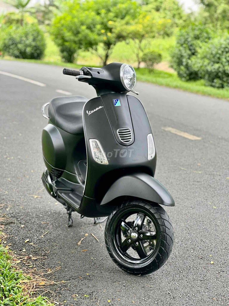 Vespa LX 3vie 150cc siêu chất. ngoại hình SIÊU KEN. Mua bán Xe máy tại Quận Gò Vấp Tp Hồ Chí Minh được đăng bởi VESPA ĐỨC NGUYỄN  hình 3