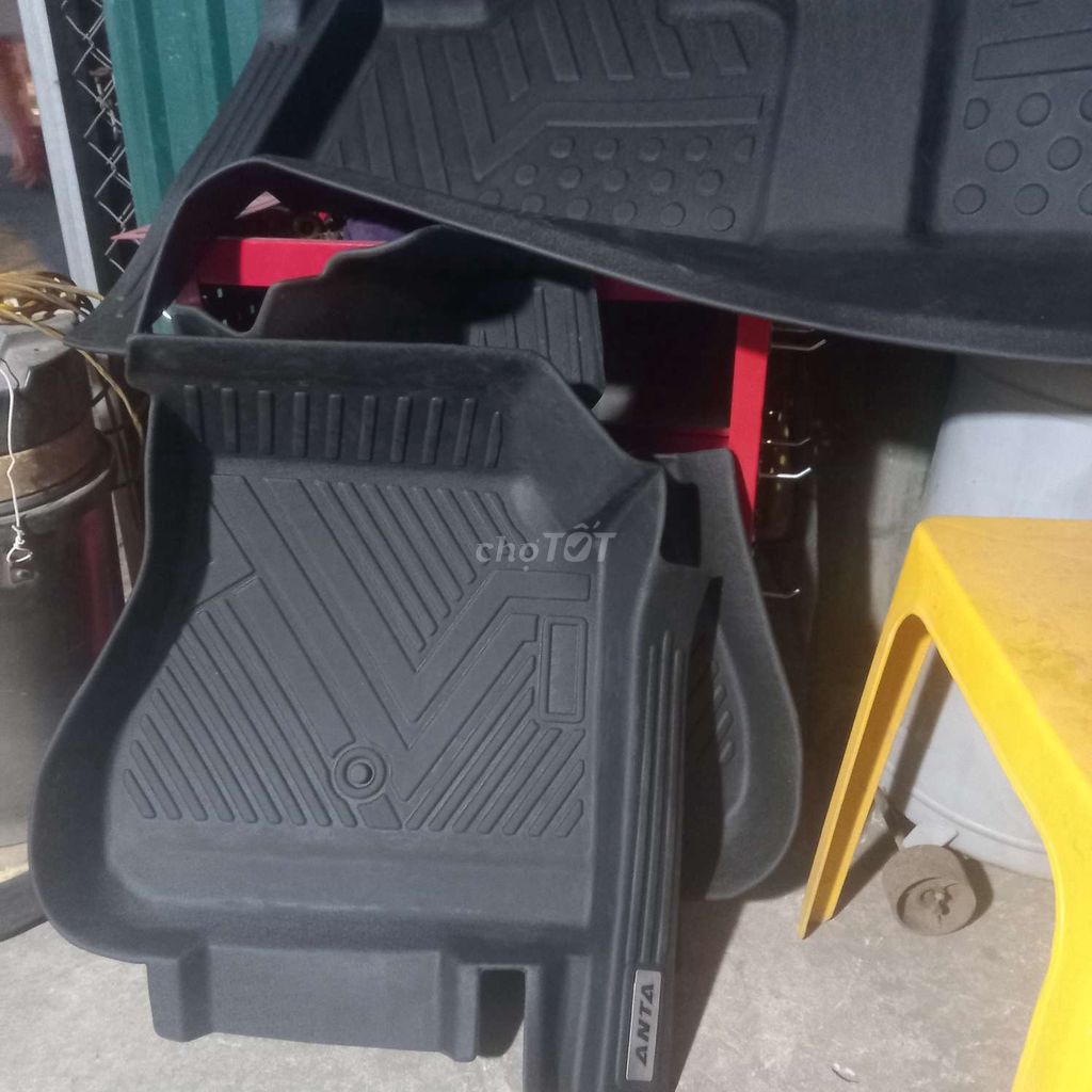 BÁN XE THANH LÝ THẢM XE VF6 MỚI 99%. Mua bán Phụ tùng xe tại Quận Hoàng Mai Hà Nội được đăng bởi lê văn khôi hình 3