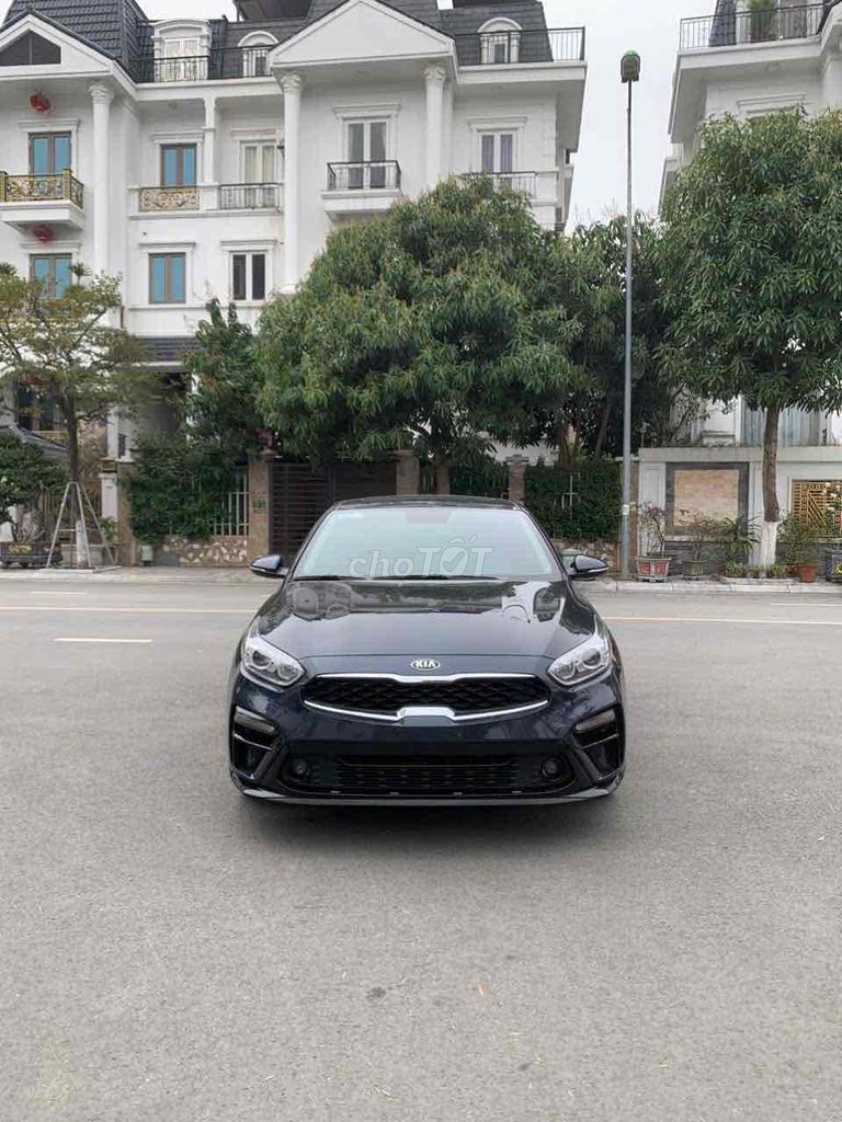 Kia Cerato 2021 1.6 AT LUXURY - 45000 km