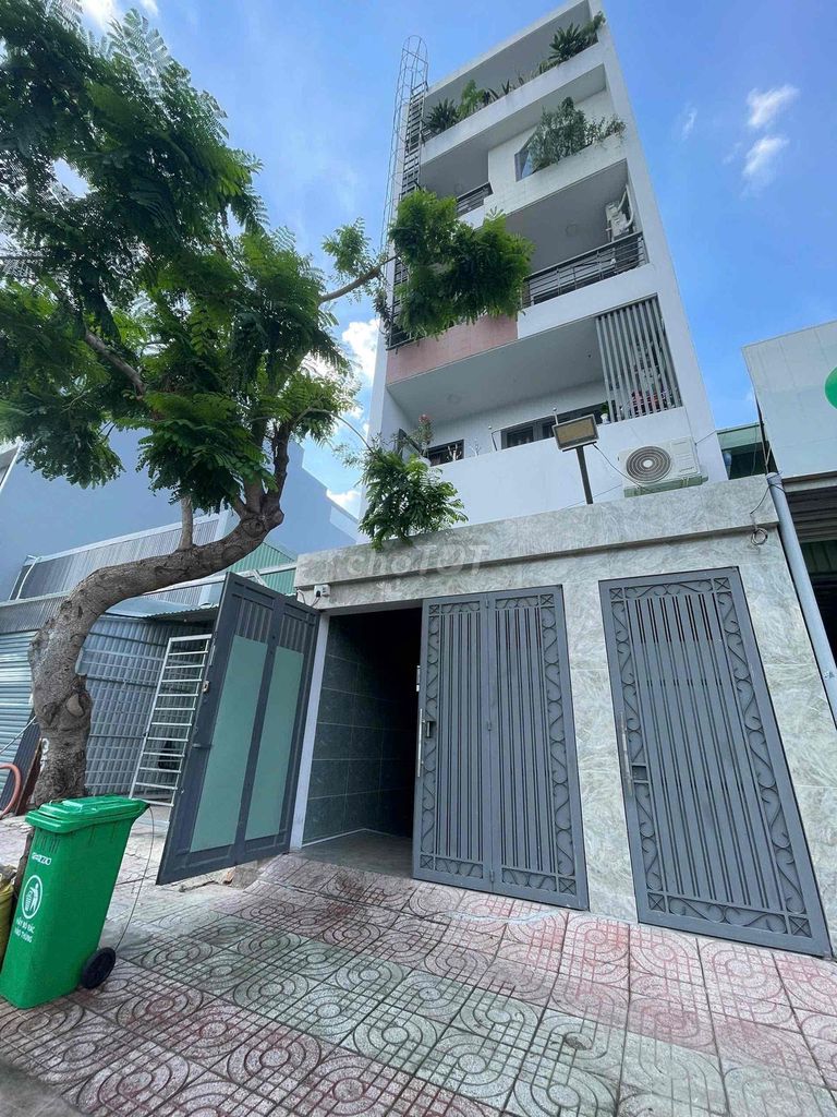 Аренда · 3 комн. · 80 м² · Quận Bình Thạnh, ул. Đường Đặng Thùy Trâm