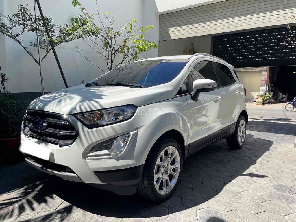 Cần bán xe ford ecosport titanium 2018 đi lướt