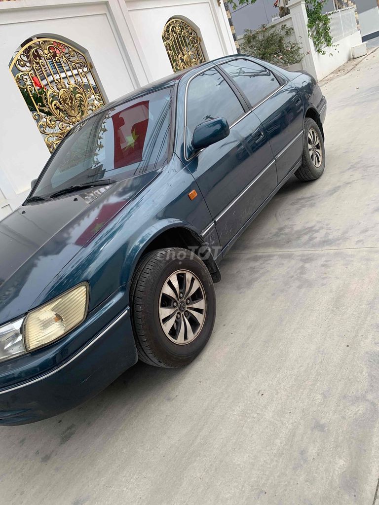 Toyota Camry 2000 GLi 2.2 - 2222 km. Mua bán Ô tô tại Huyện Sóc Sơn Hà Nội được đăng bởi trinh van vi hình 2