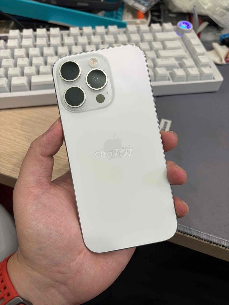 iPhone 16 Pro 1Tb 1024Gb Trắng zin all. Mua bán Điện thoại tại Quận Gò Vấp Tp Hồ Chí Minh được đăng bởi TP Store Chuyên IPhone Samsung hình 1