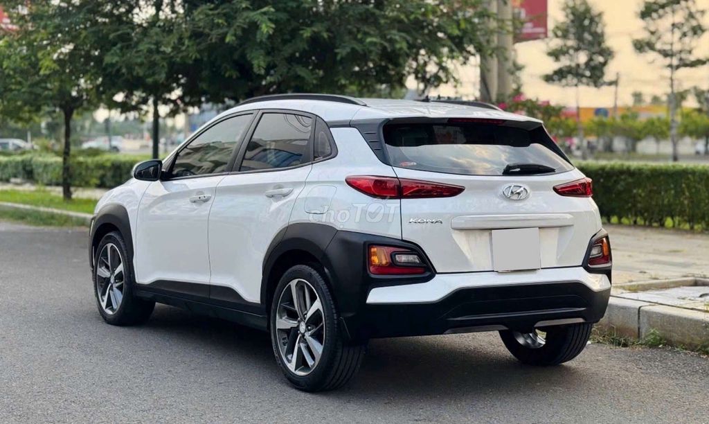 Hyundai kona 2.0ATH. Mua bán Ô tô tại Thành phố Thủ Đức Tp Hồ Chí Minh được đăng bởi Ms Hiệp  hình 4