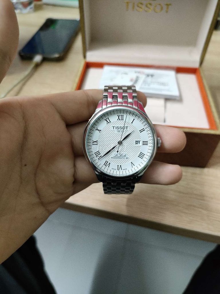 Thanh lý đồng hồ tissot như hình