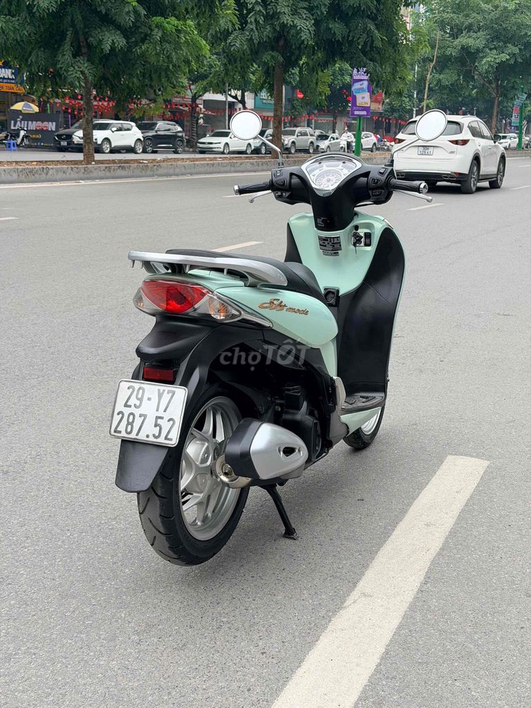 Sh mode 125fi cuối 2016 sơn máy zin 100% đại chất. Mua bán Xe máy tại Quận Cầu Giấy Hà Nội được đăng bởi nguyễn bích thuỷ hình 3