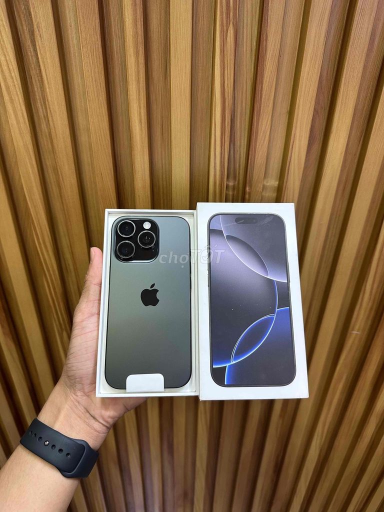 iPhone 16 Pro 256GB Đen Đã dùng. Mua bán Điện thoại tại Quận 8 Tp Hồ Chí Minh được đăng bởi Lê Đặng Minh Khang hình 1