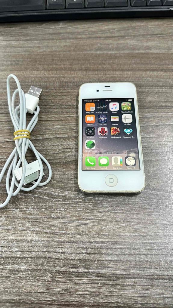 iPhone 4S màu Trắng. Mua bán Điện thoại tại Huyện Hóc Môn Tp Hồ Chí Minh được đăng bởi Tuấn dương hình 1