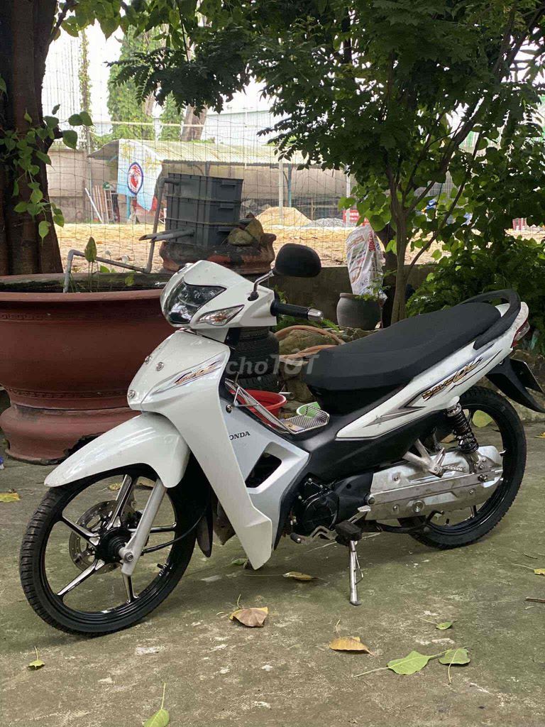 Honda Wave Alpha trắng đẹp, chính chủ, giá 14tr5. Mua bán Xe máy tại Thành phố Dĩ An Bình Dương được đăng bởi Nguyên Nhật hình 1