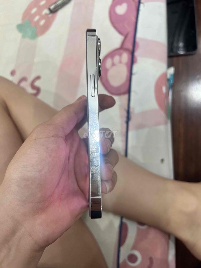 13pro zin áp chưa tháo mở. Mua bán Điện thoại tại Quận Hoàng Mai Hà Nội được đăng bởi ip Duong hình 1