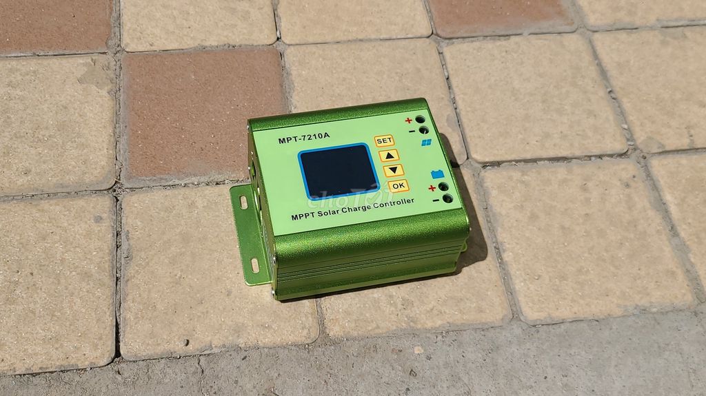 MPT-7210A Solar Controller