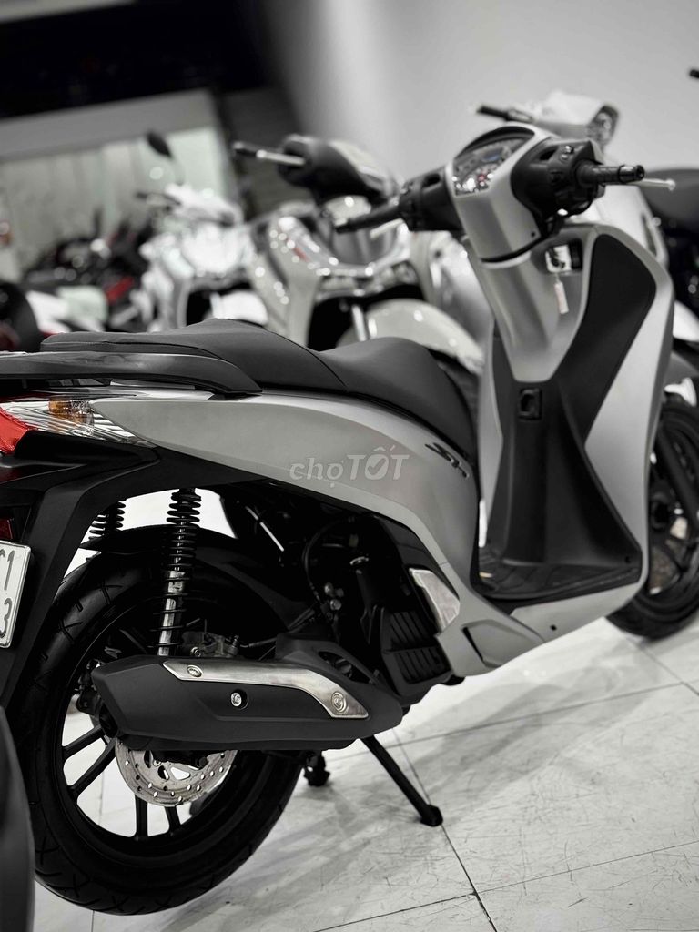 Sh125i  2013 zin Lướt ( Hỗ trợ Trả GÓP ) 🔥🔥🔥. Mua bán Xe máy tại Thị xã Phú Mỹ Bà Rịa - Vũng Tàu được đăng bởi Cửa Hàng Xe Máy Phú Mỹ hình 4