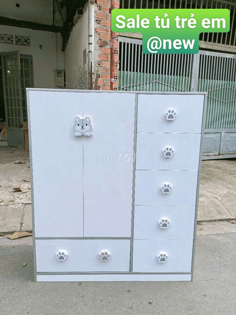 Tủ trẻ em phối tay nắm gỗ kt 1m25x1m05x40 @new