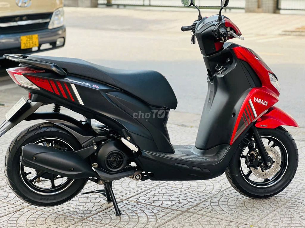 YAMAHA FREEGO 'S 125 ĐỎ ĐEN  CHÍNH CHỦ NỮ 2024. Mua bán Xe máy tại Quận Cầu Giấy Hà Nội được đăng bởi Lộc Phát hình 2