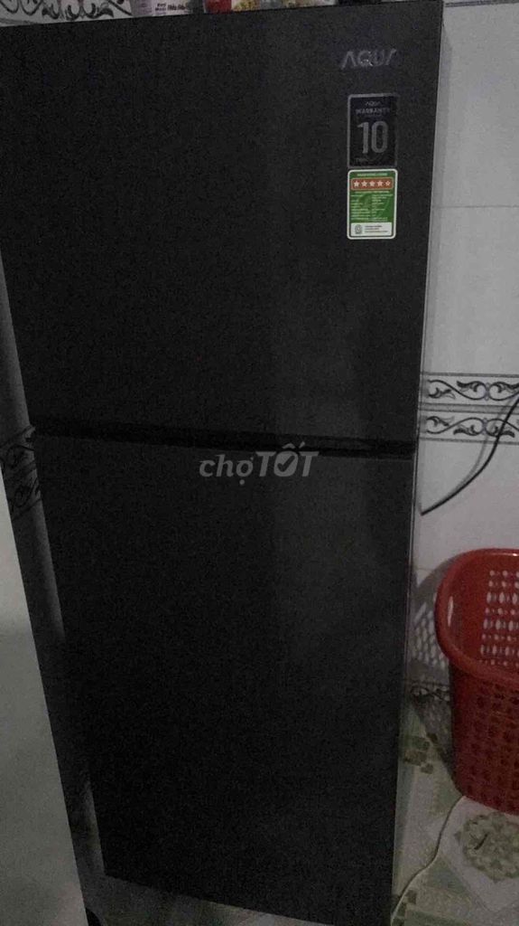 Do không sài nữa cần chia lại co anh em. Mua bán Tủ lạnh tại Thành phố Vĩnh Long Vĩnh Long được đăng bởi Sơn Bin hình 1