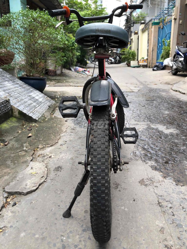 Xe đạp Hip Hop Asama đỏ. Mua bán Xe đạp tại Quận 8 Tp Hồ Chí Minh được đăng bởi Thanh hình 2