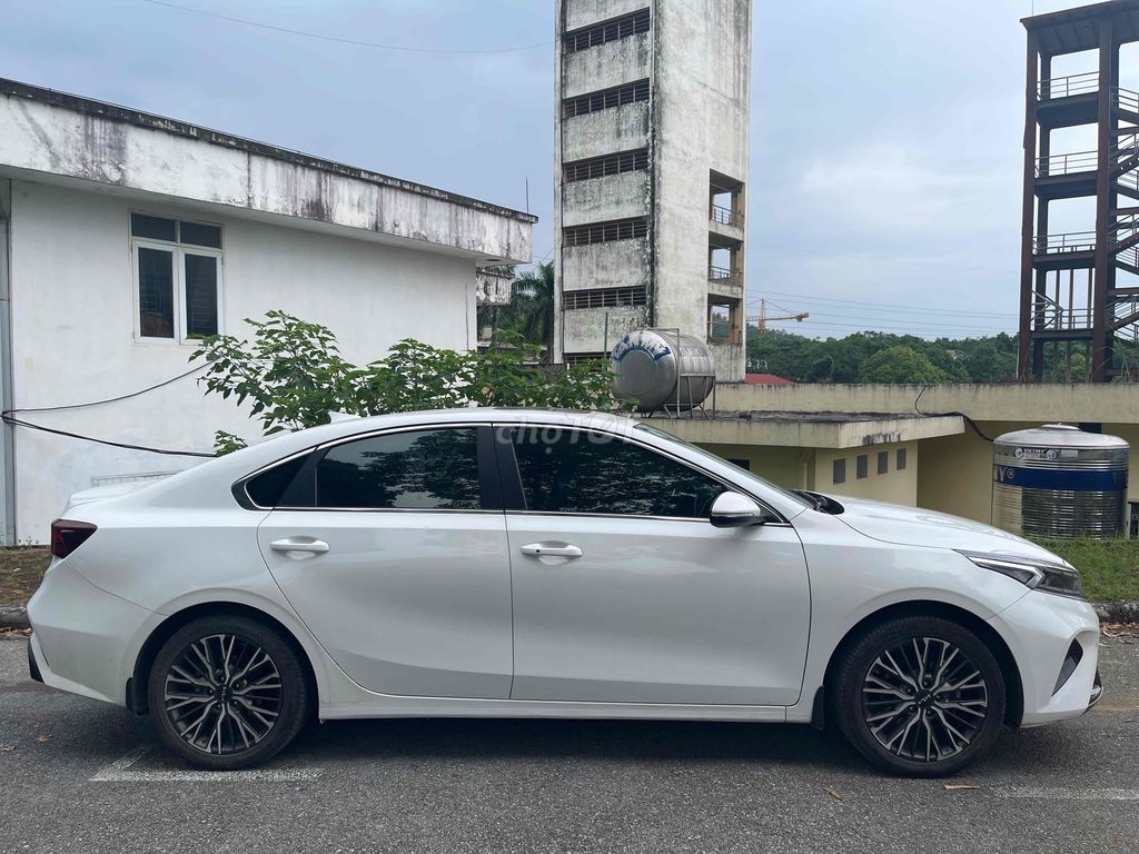 Kia K3 2022 1.6 Premium - 153000 km. Mua bán Ô tô tại Quận Thanh Xuân Hà Nội được đăng bởi Tài hình 3