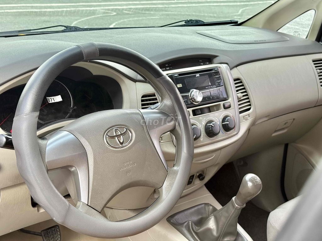 Toyota Innova 2015 E - 11 km. Mua bán Ô tô tại Quận Hà Đông Hà Nội được đăng bởi Nguyễn Nhạc hình 3