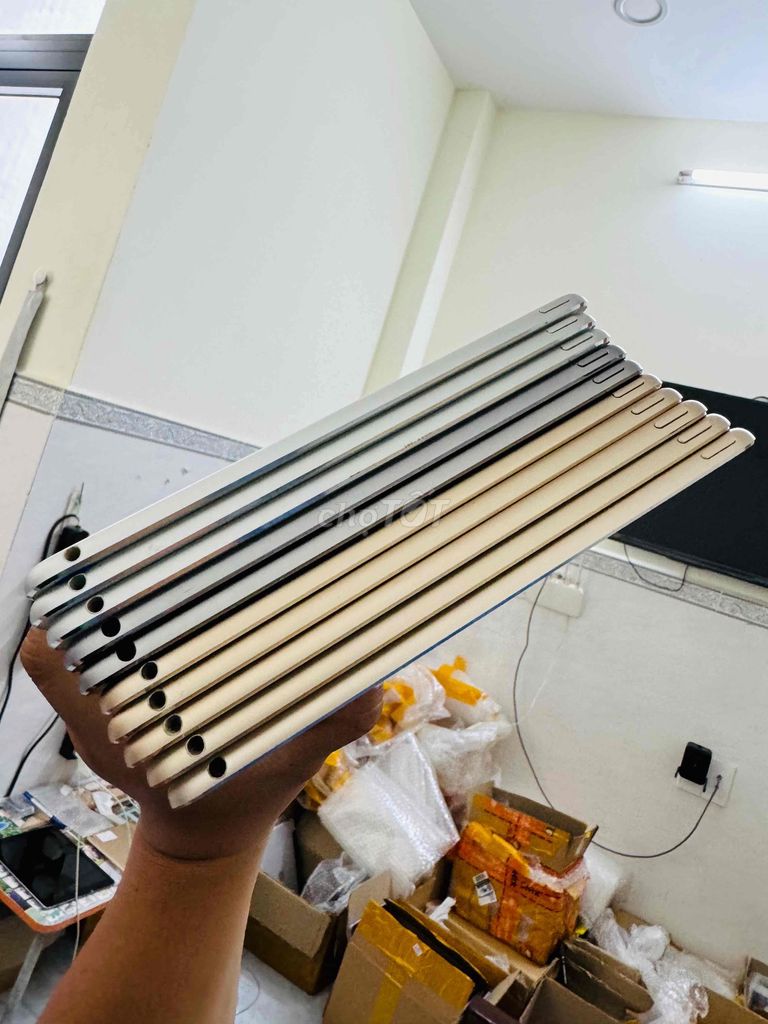 ipad Air 2- 32gb -only WIFI.đẹp keng 99%. Zin all. Mua bán Máy tính bảng tại Quận Gò Vấp Tp Hồ Chí Minh được đăng bởi Bình Ipad  hình 3
