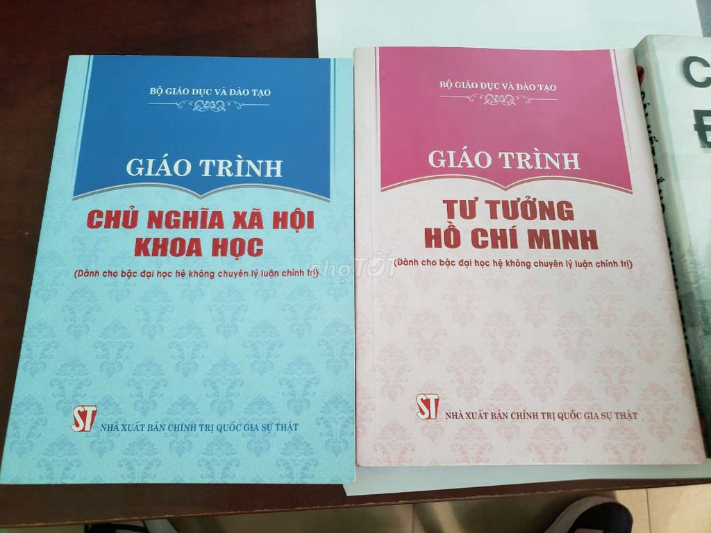 Sách Chủ nghĩa xã hội khoa học, Tư tưởng HCM. Mua bán Sách tại Quận 3 Tp Hồ Chí Minh được đăng bởi Trân hình 1