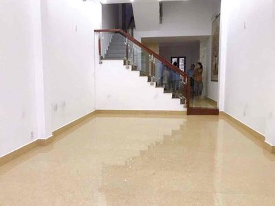Аренда · 3 комн. · 80 м² · Quận Hải Châu, ул. Đường Ca Văn Thỉnh