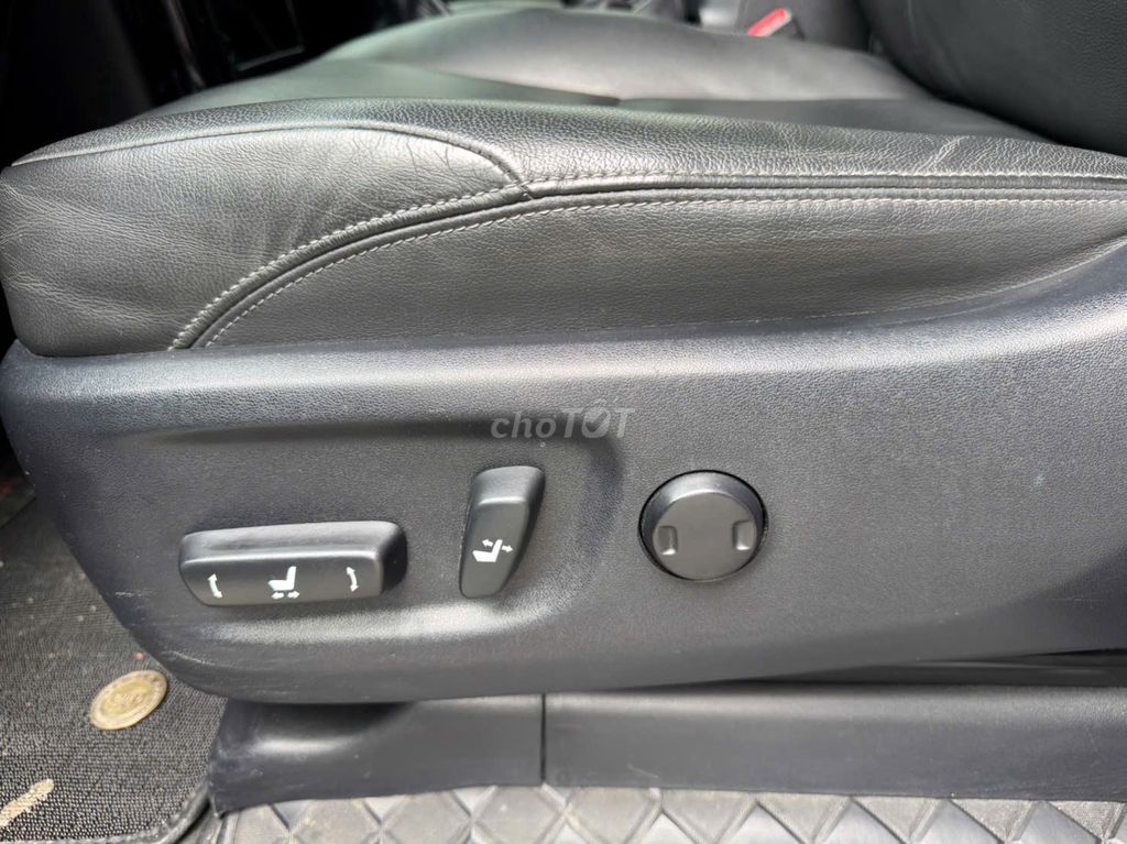 Toyota Land Cruiser Prado 2014 Đen. Mua bán Ô tô tại Huyện Đông Anh Hà Nội được đăng bởi An hình 4