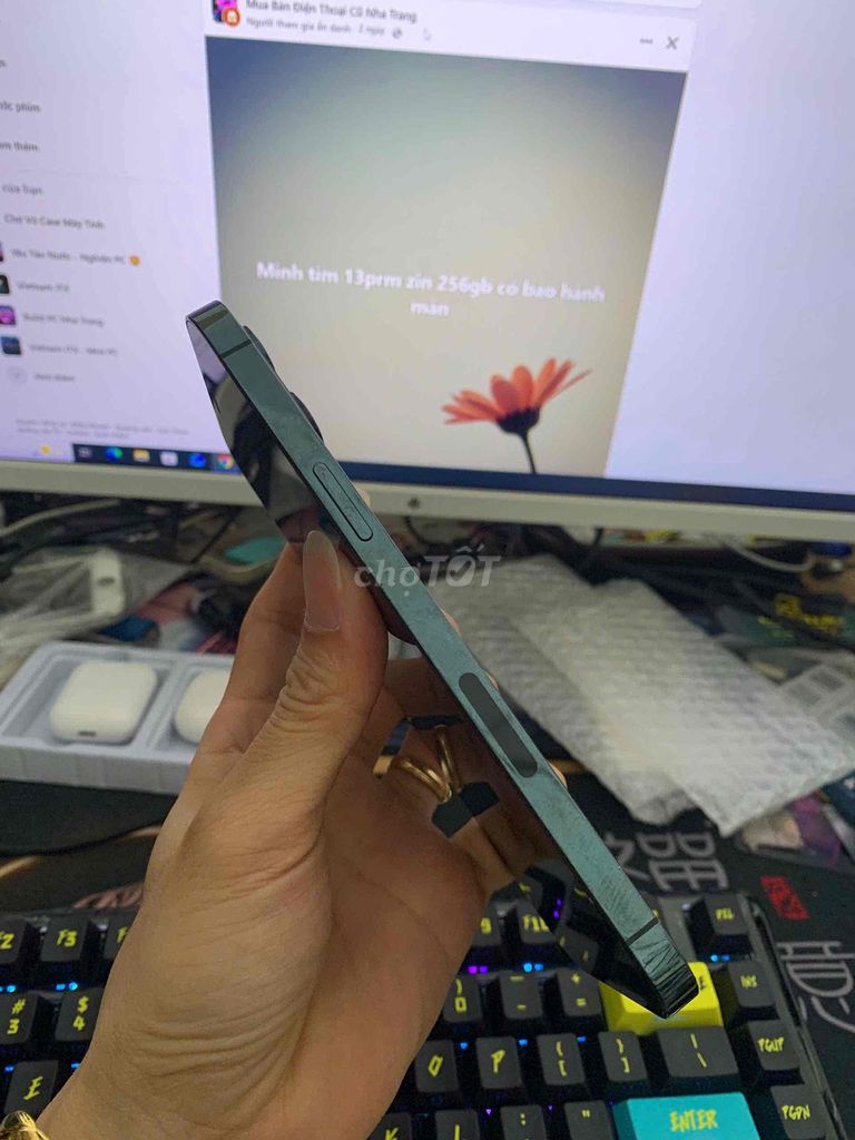 Apple iPhone 12 Pro Max 256GB. Mua bán Điện thoại tại Thành phố Nha Trang Khánh Hòa được đăng bởi khaitransmartphone hình 1