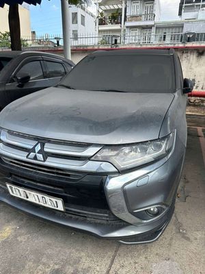 Outlander 2019 2.0Premium Full Hãng