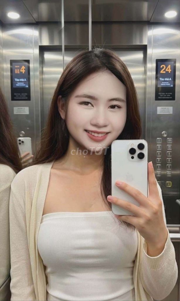 iPhone 13 Trắng. Mua bán Điện thoại tại Huyện Vĩnh Thạnh Cần Thơ được đăng bởi Lưu Hà  hình 1