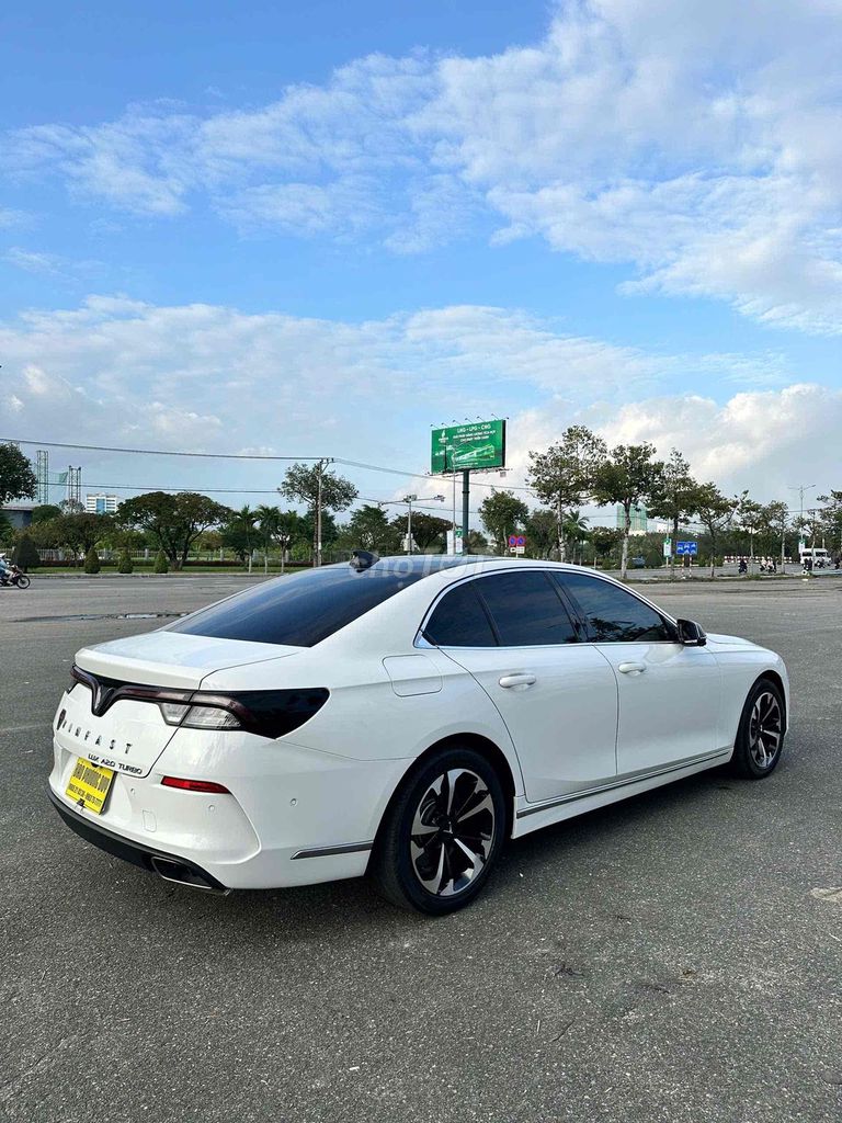 VinFast Lux A2.0 2021 Plus. Mua bán Ô tô tại Quận Cẩm Lệ Đà Nẵng được đăng bởi Nguyễn Duy hình 3