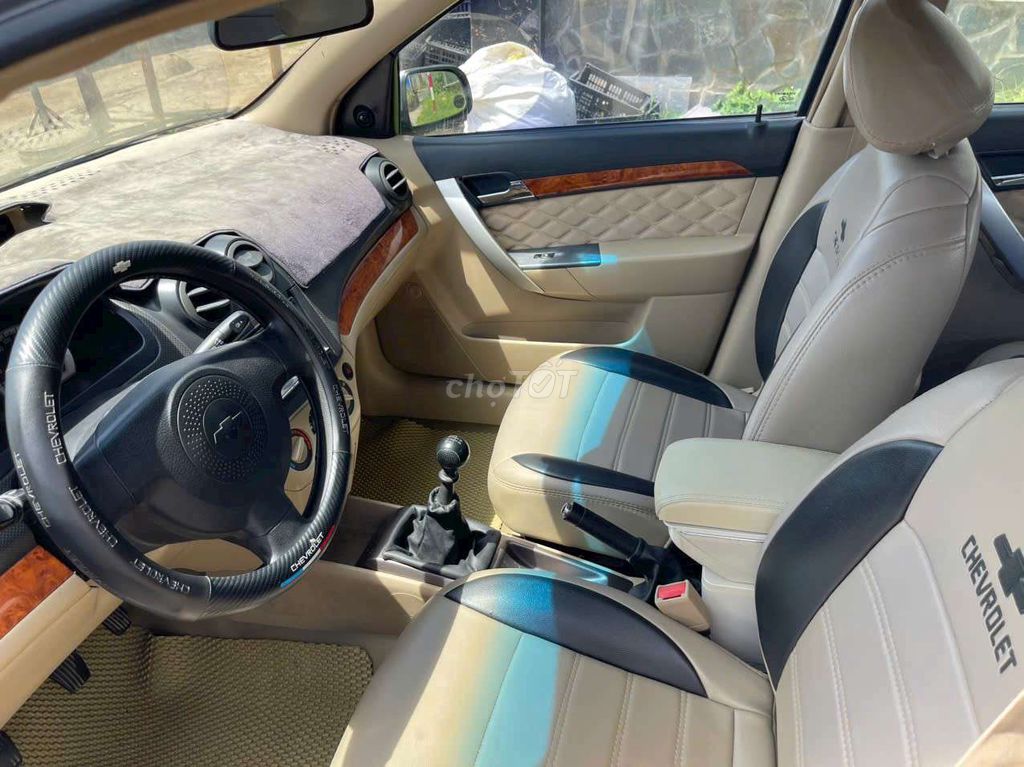 Chevrolet Aveo 2011 photo 2