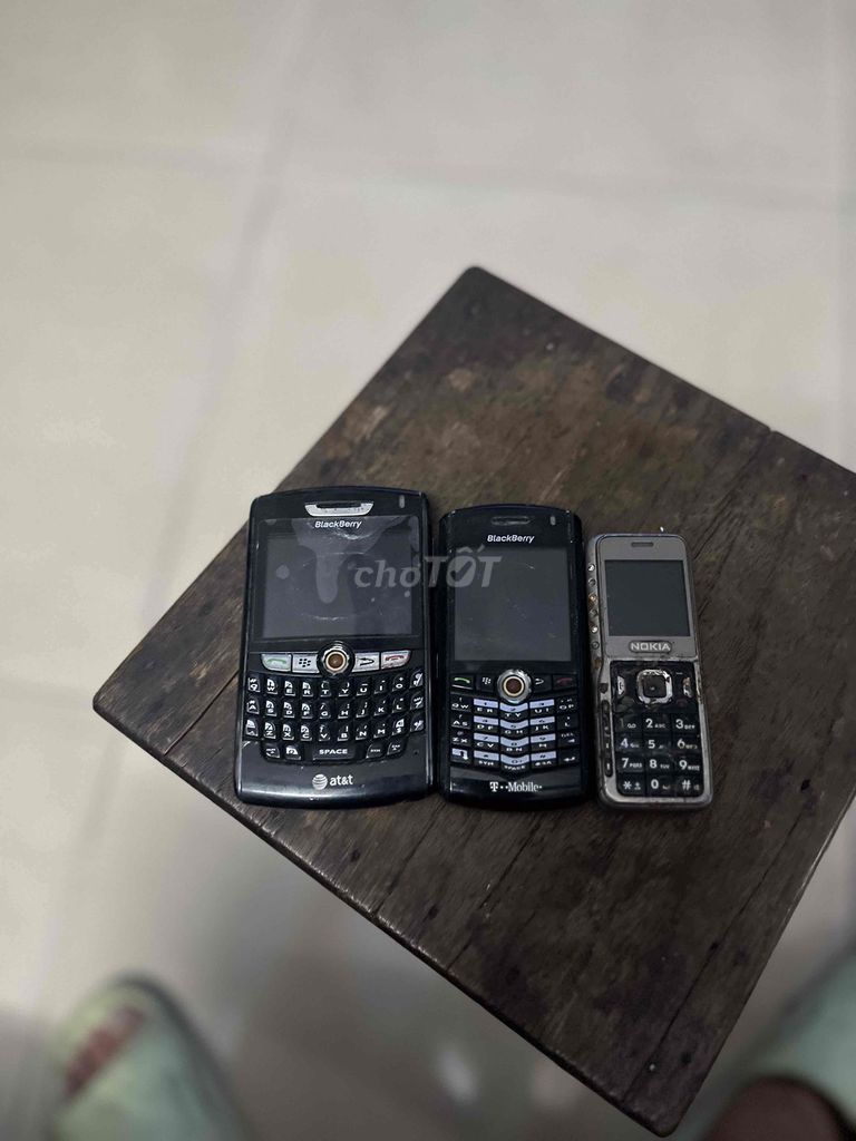 BlackBerry Cổ điển Đen. Mua bán Điện thoại tại Quận Tân Phú Tp Hồ Chí Minh được đăng bởi Tri hình 1