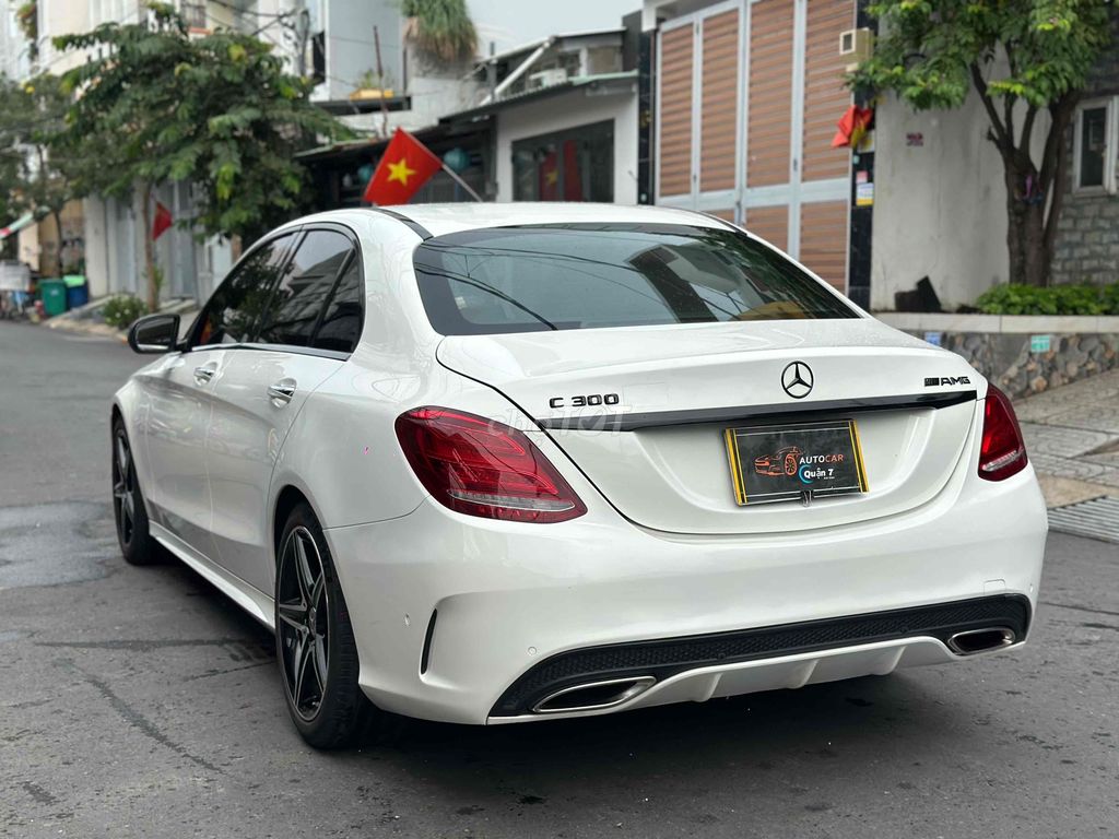 Mercedes Benz C Class 2016 C300 AMG - 99000 km. Mua bán Ô tô tại Quận 7 Tp Hồ Chí Minh được đăng bởi Thông Sport  hình 17