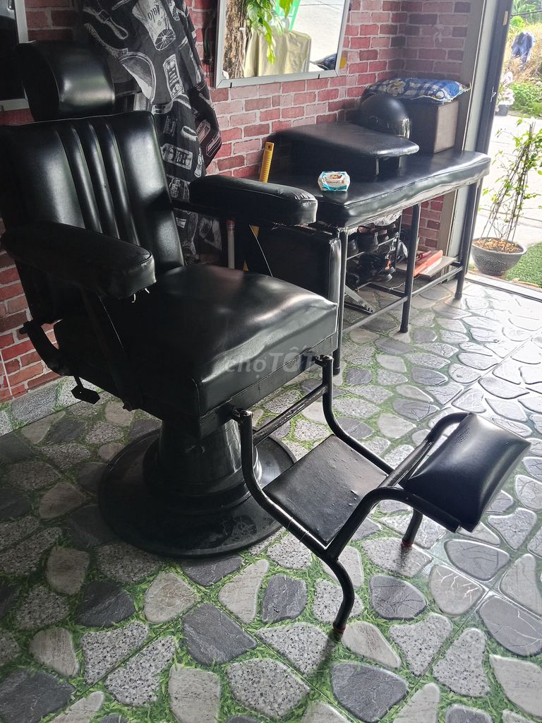Ghế cắt tóc da Đen. Mua bán Nội thất, đồ gia dụng khác tại Thị xã Bến Cát Bình Dương được đăng bởi Dấu Chấm Hỏi hình 1