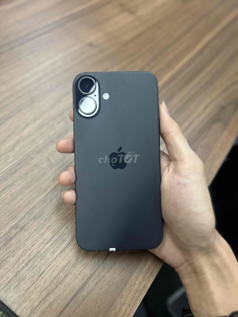 iPhone 16 Plus 128GB Đen 99%. Mua bán Điện thoại tại Quận Hải Châu Đà Nẵng được đăng bởi Trần Hiền hình 1