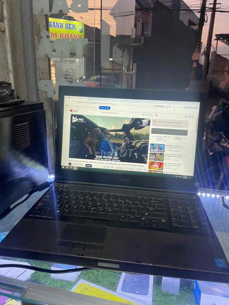 Dell Precision M4800 i7 8GB/SSD 240GB man hinh15.6. Mua bán Laptop tại Thành phố Dĩ An Bình Dương được đăng bởi Cậu út hình 1