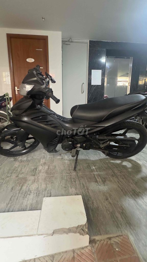 Возбудитель Yamaha 50 куб. м черный