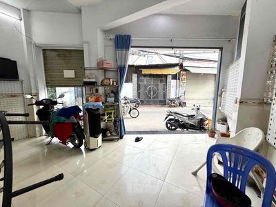Nhà 2 tầng Mặt tiền đường Liên Khu 2-5, phường HT, Q12, dt 40m2(5mx8m). Mua bán nhà ở tại Quận 12 Tp Hồ Chí Minh được đăng bởi Đặng Phương Thanh