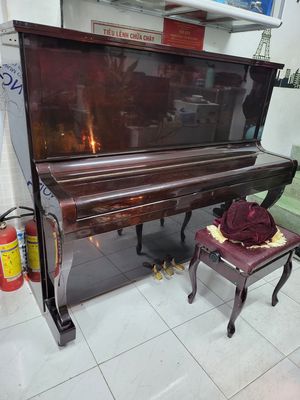 Piano cơ Nhật Âm Thanh Hay, 3 pedal Đẹp TLý Lỗ 3/1
