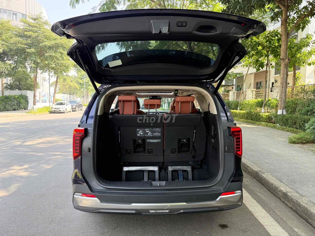 CẦN BÁN KIA CANIVAL 2.2D SINGNATURE MODEL 2025. Mua bán Ô tô tại Quận Bắc Từ Liêm Hà Nội được đăng bởi Mr PHÁT THÁI HÀ AUTO hình 9