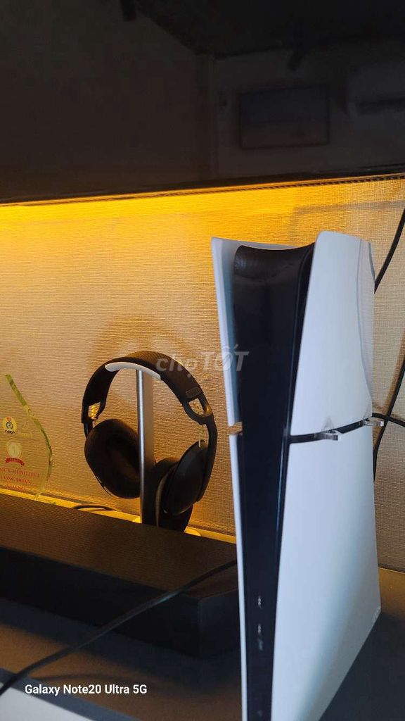 Máy chơi game Sony PlayStation 5 Slim Digital 1TB. Mua bán Thiết bị chơi game tại Quận Tân Bình Tp Hồ Chí Minh được đăng bởi Thắng hình 1
