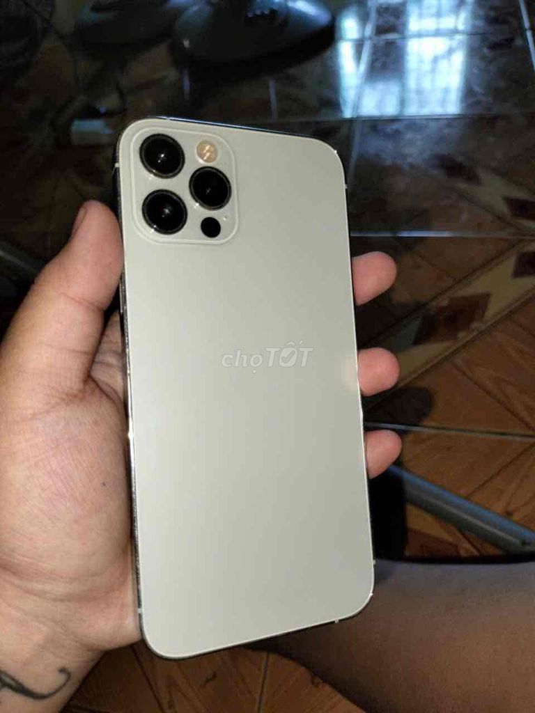 Apple iPhone 12 Pro 128GB Xám Trầy viền. Mua bán Điện thoại tại Thành phố Biên Hòa Đồng Nai được đăng bởi Nguyễn Thảo hình 1