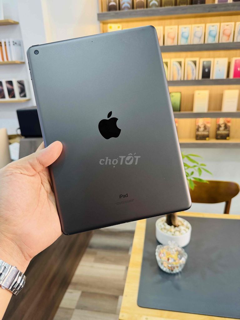 iPad GEN 9, ZIN ĐẸP. Mua bán Máy tính bảng tại Thành phố Buôn Ma Thuột Đắk Lắk được đăng bởi NHÀ TÁO BMT hình 1