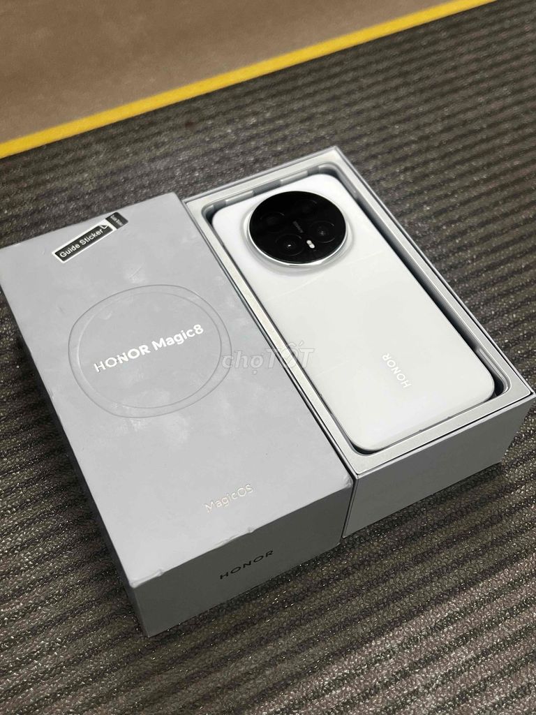Honor Magic 8 256GB Trắng fullbox nguyên áp suất. Mua bán Điện thoại tại Quận Thanh Khê Đà Nẵng được đăng bởi Vietphones Store 16 Kỳ Đồng hình 1